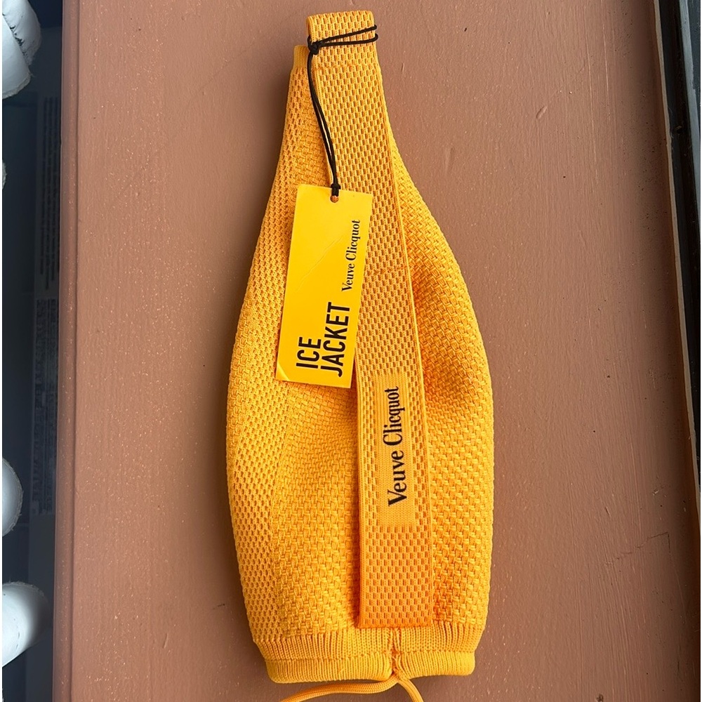 Vueve Cliquot Ice Jacket